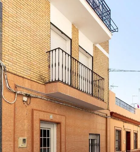 Tinto Townhouse By Olala Homes Siviglia